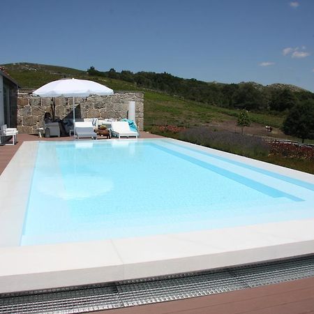 Casa Do Saramagal - Casa Isolada Junto Ao Parque Peneda Geres Villa แตร์ฮัส เจ บอว์โร ภายนอก รูปภาพ